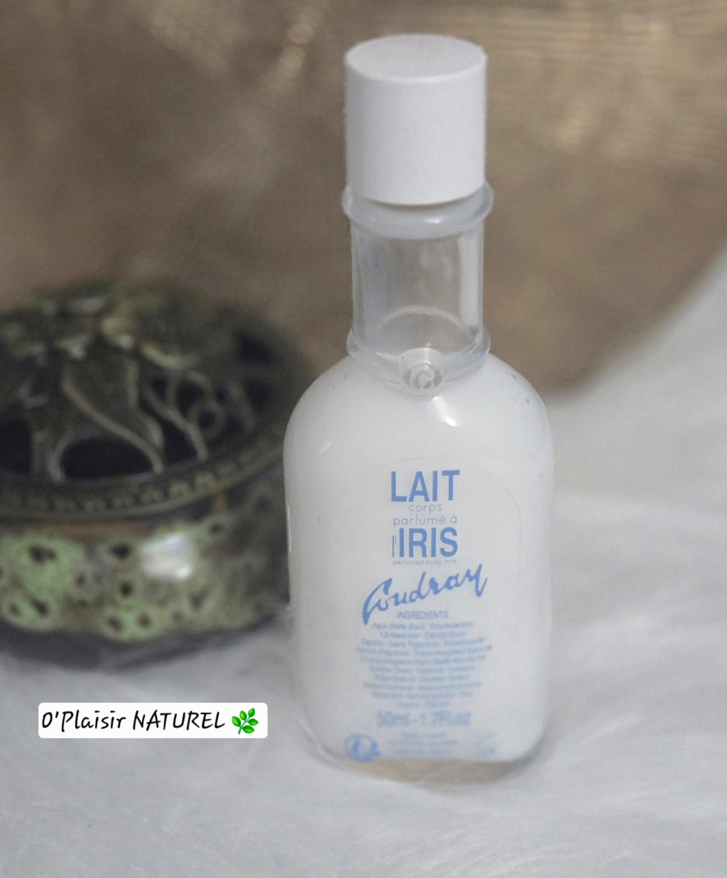 Lait d’Iris – Soin Parfumé Spirituel et Élégant