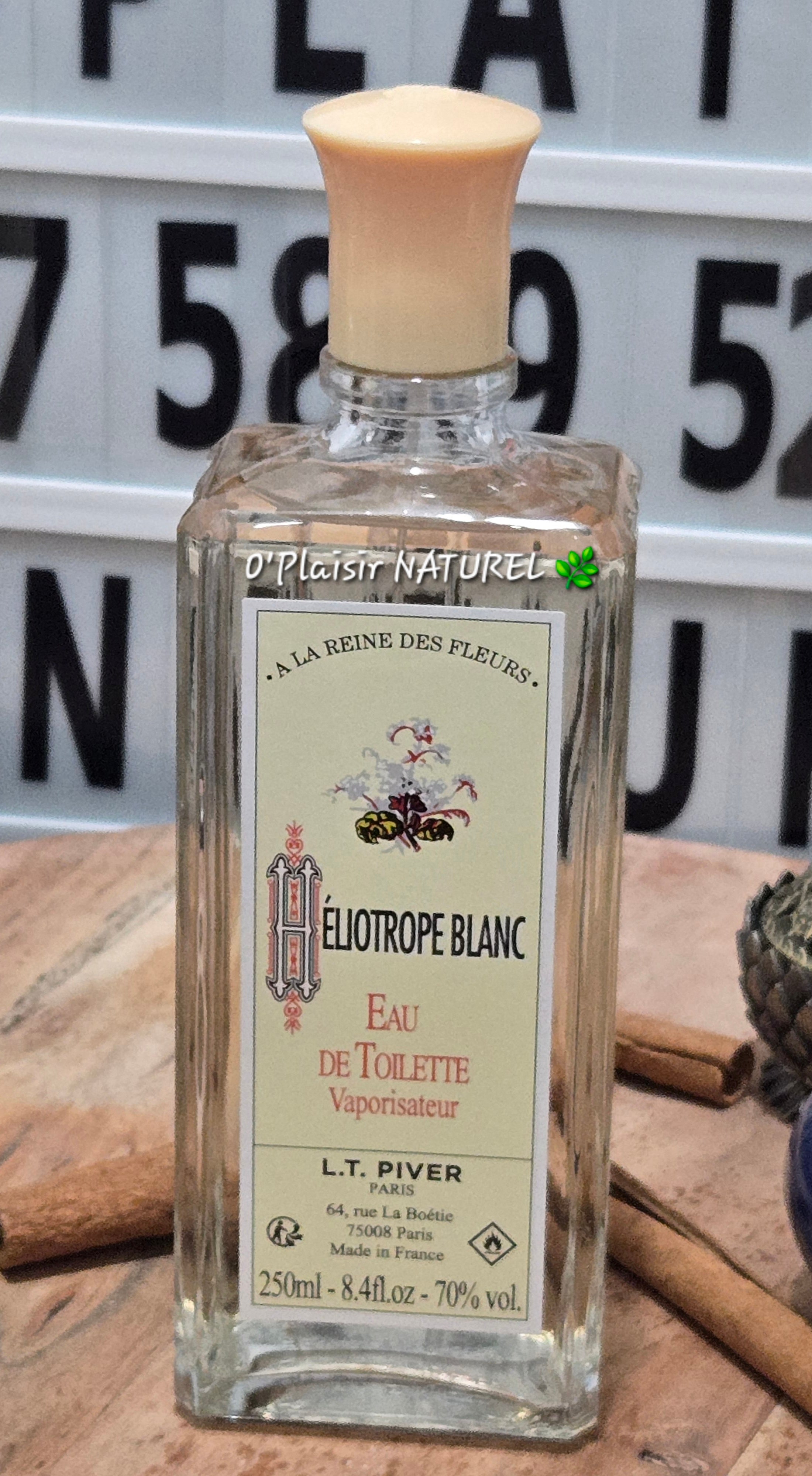 🌼✨ Eau de Toilette Héliotrope Blanc – Vaporisateur 250 ml