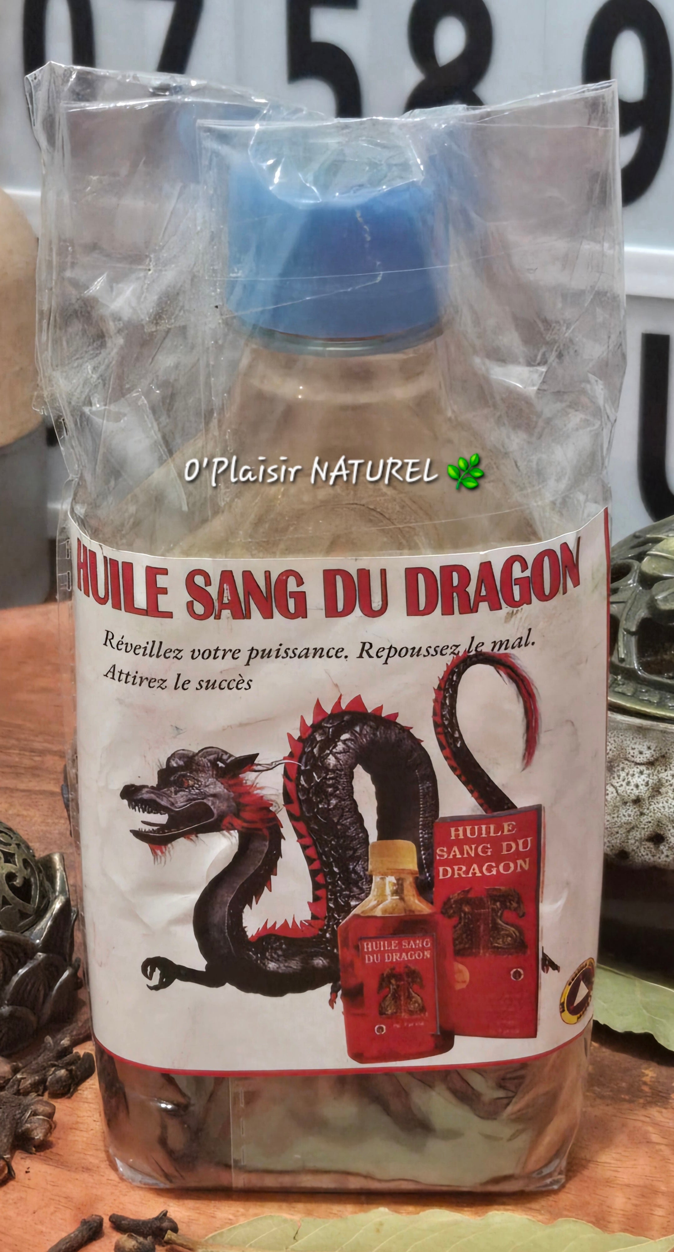 ✨ Huile Sang du Dragon
Protection • Puissance • Succès