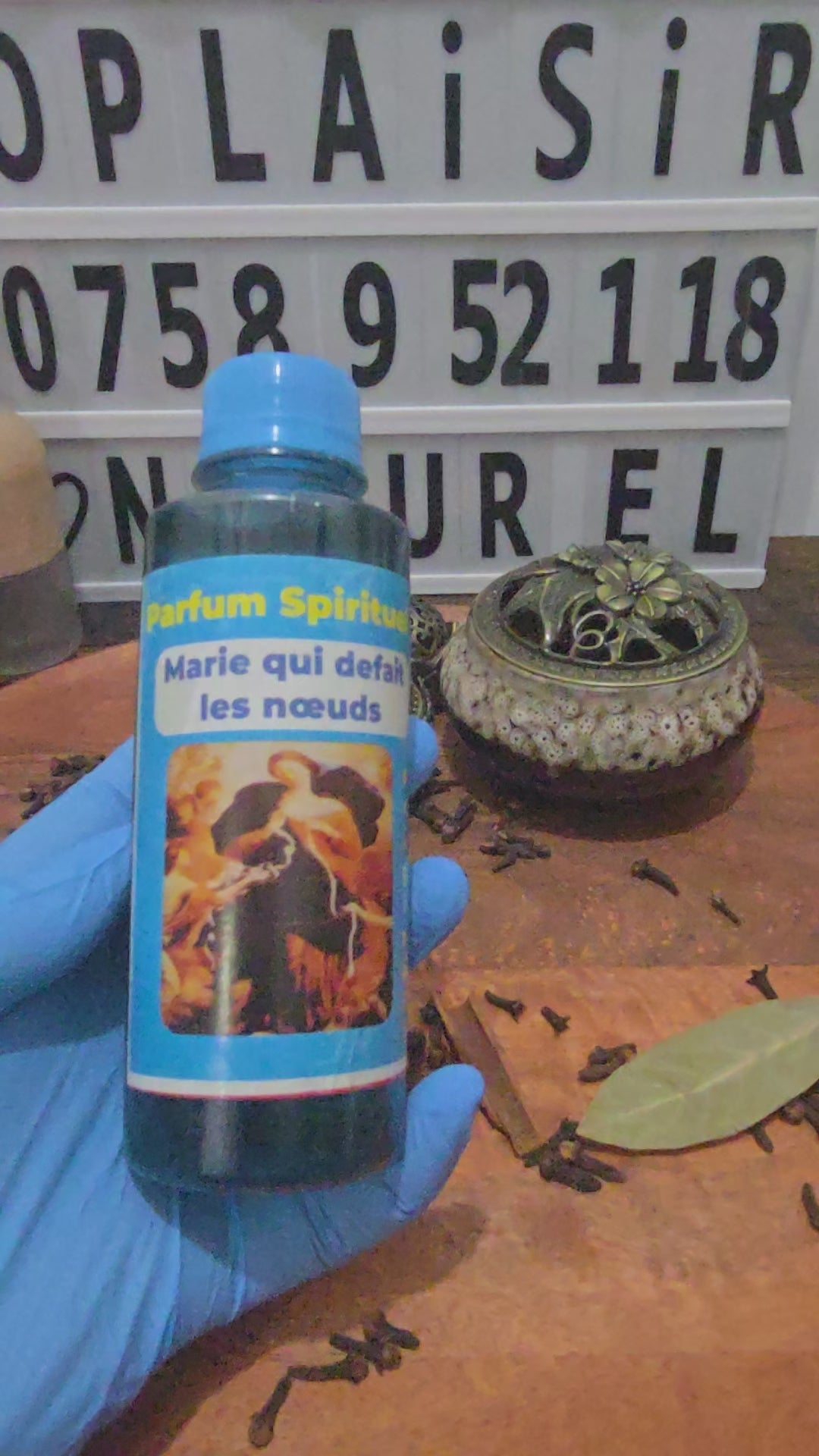 🌿Parfum Spirituel Marie qui défait les nœuds
Déblocage • Protection • Ouverture des chemins