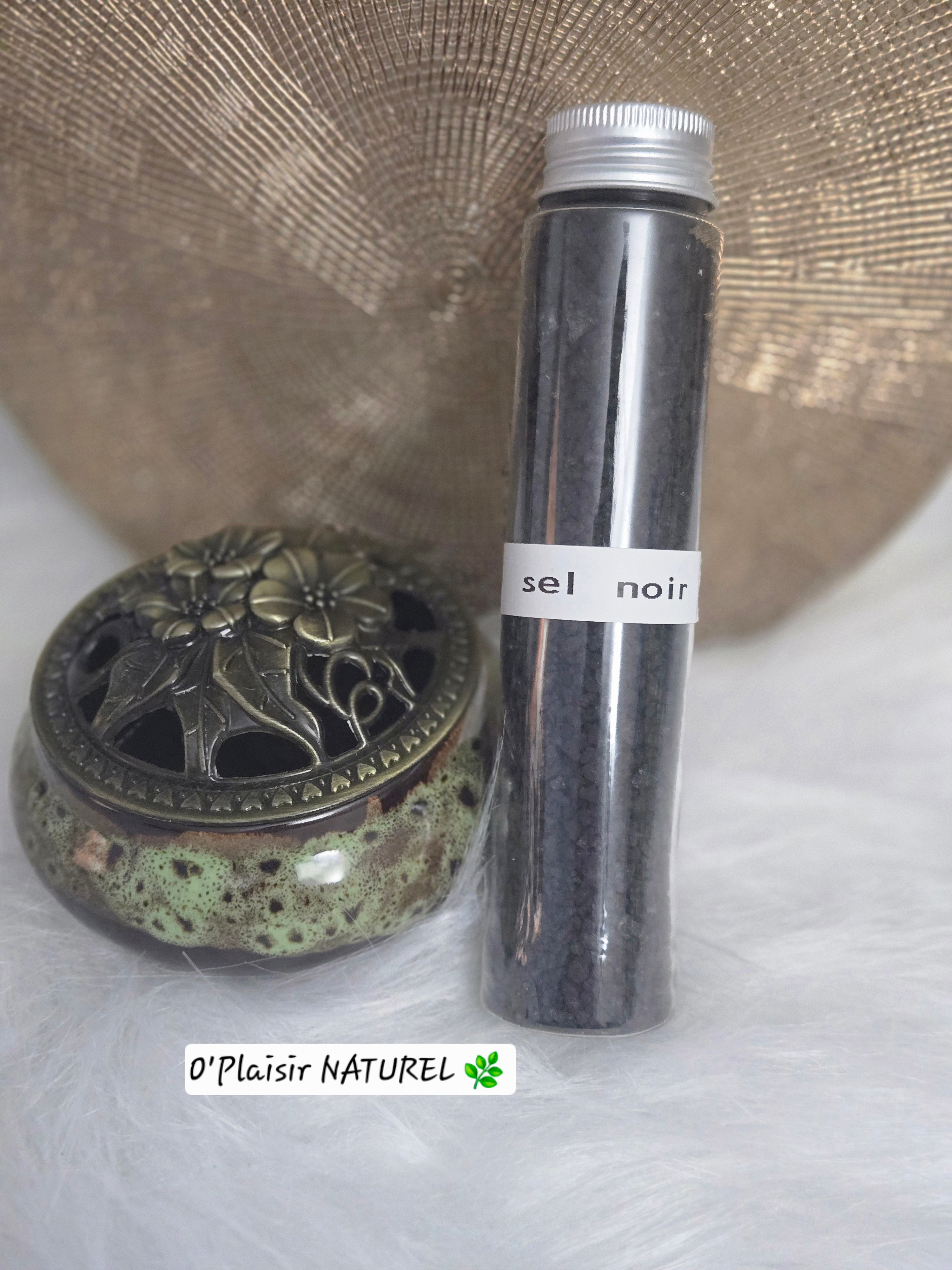 Sel Noir Spirituel – Protection, Purification & Déblocage Énergétique