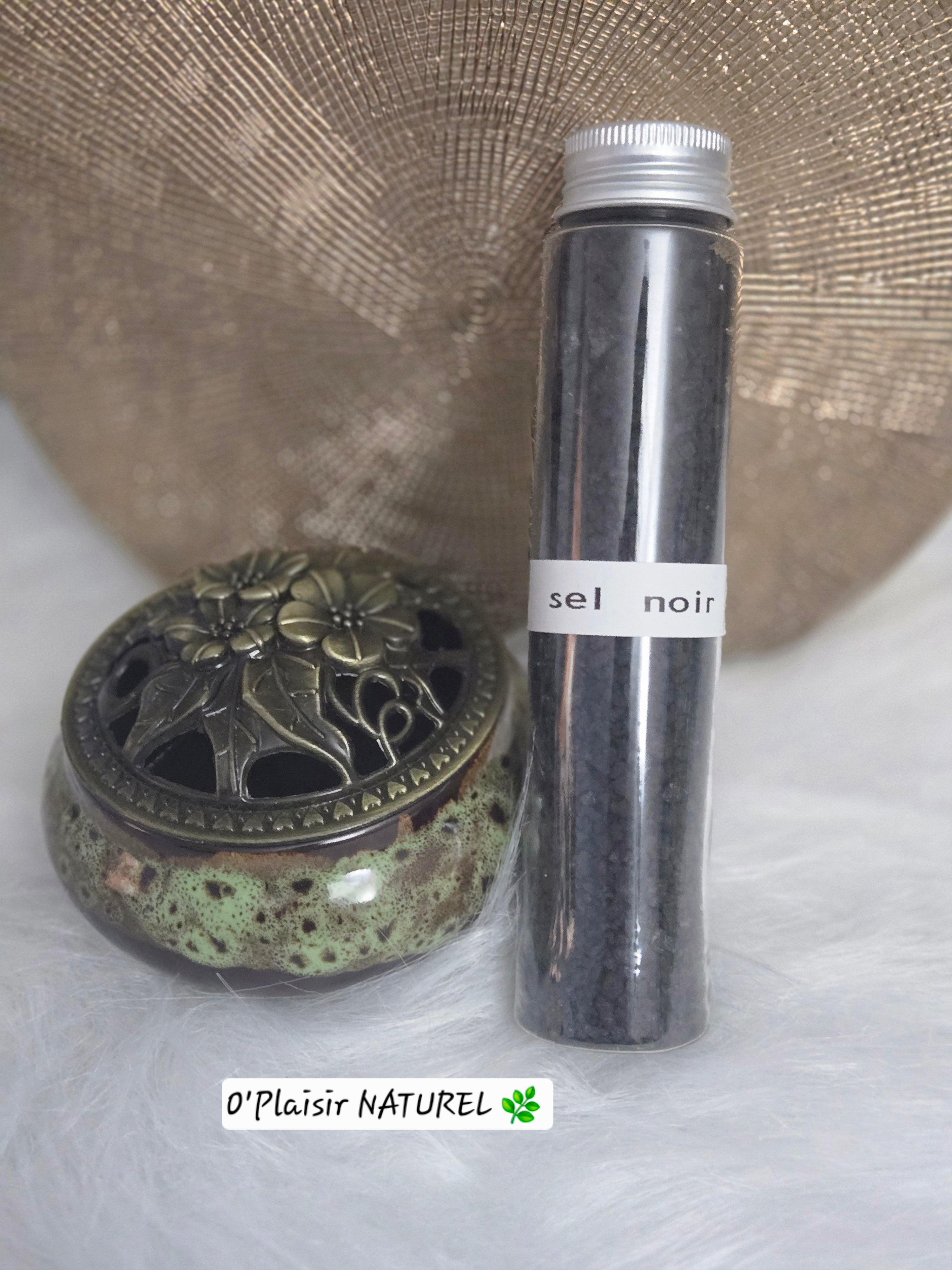 Sel Noir Spirituel – Protection, Purification & Déblocage Énergétique